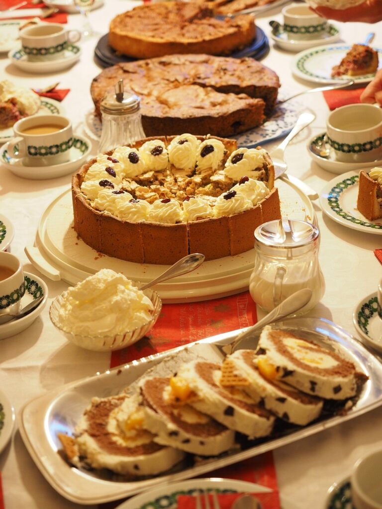 cakes, cake buffet, to bake, birthday cake, chocolate cake